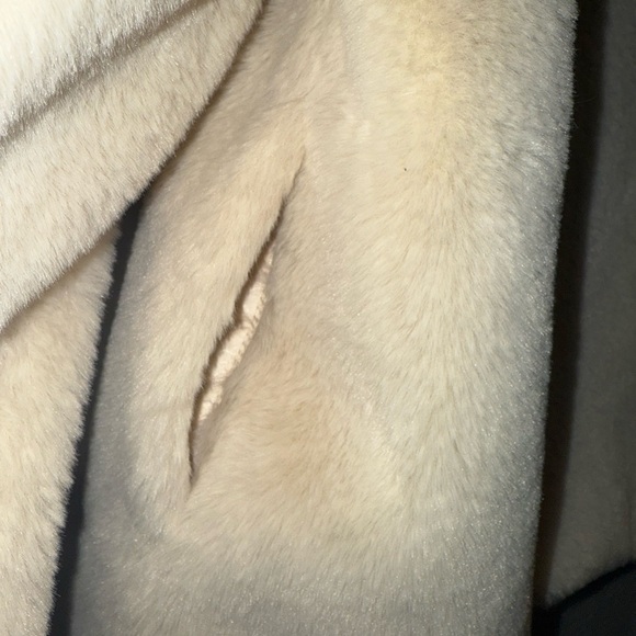 Beige/Tan Faux Fur Jacket - Picture 3 of 4